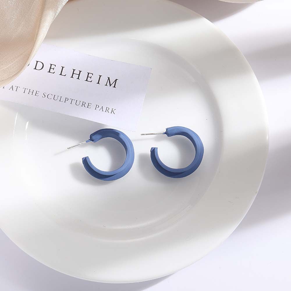 Khuyên tai tròn phong cách Hàn Quốc thiết kế đơn giản cho nữ