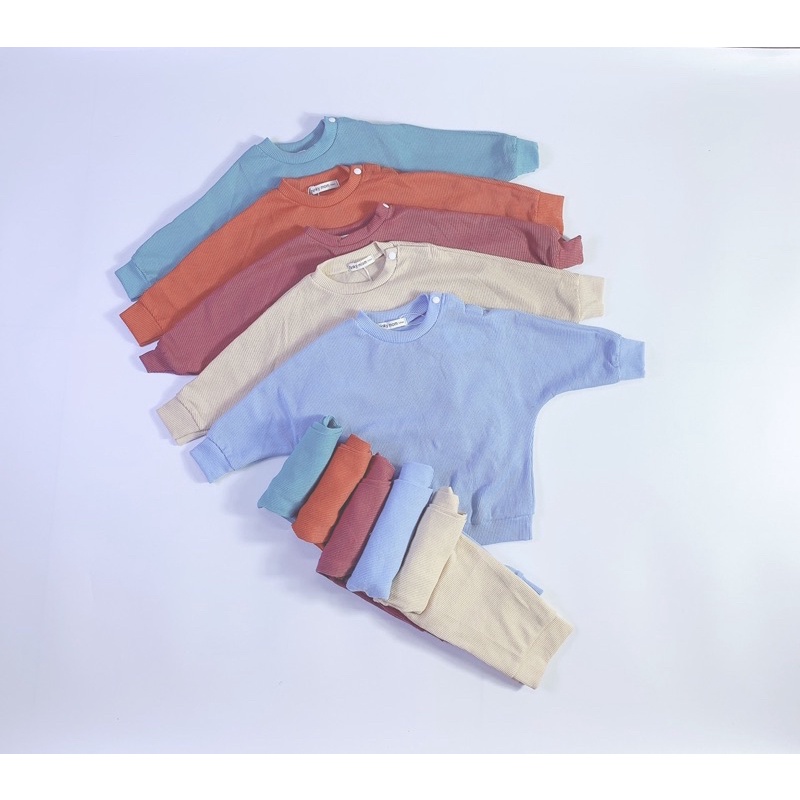 Sale !!Bộ dài tay len tăm cánh dơi Minky Hàn Quốc (8-18kg)