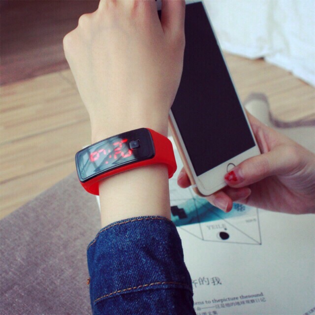Đồng hồ led unisex Sport Ulzzang đèn led dây cao su dẻo dai phong cách thời trang năng động