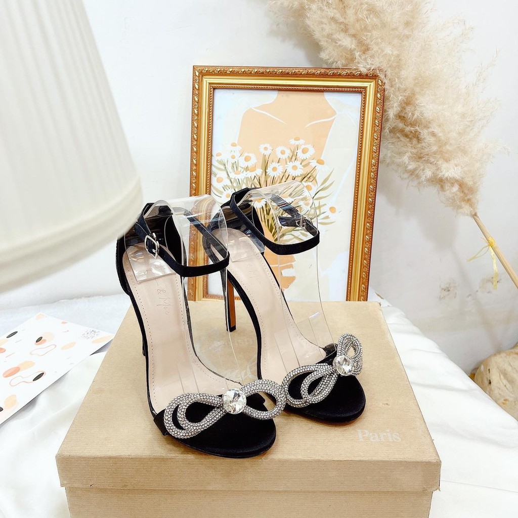 Giày sandal nữ đinh nơ đá cực sang trọng