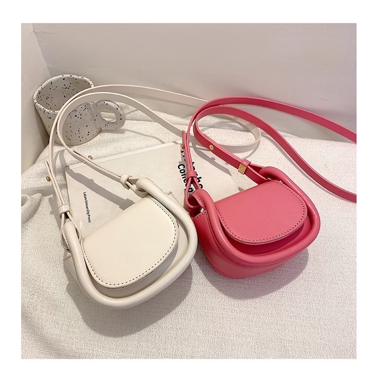 Túi Đeo Chéo Mini Da Pu Màu Trơn Khoá Nam Châm