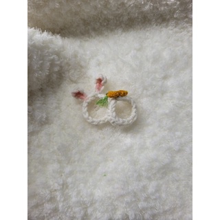 Nhẫn len handmade tai thỏ, cà rốt