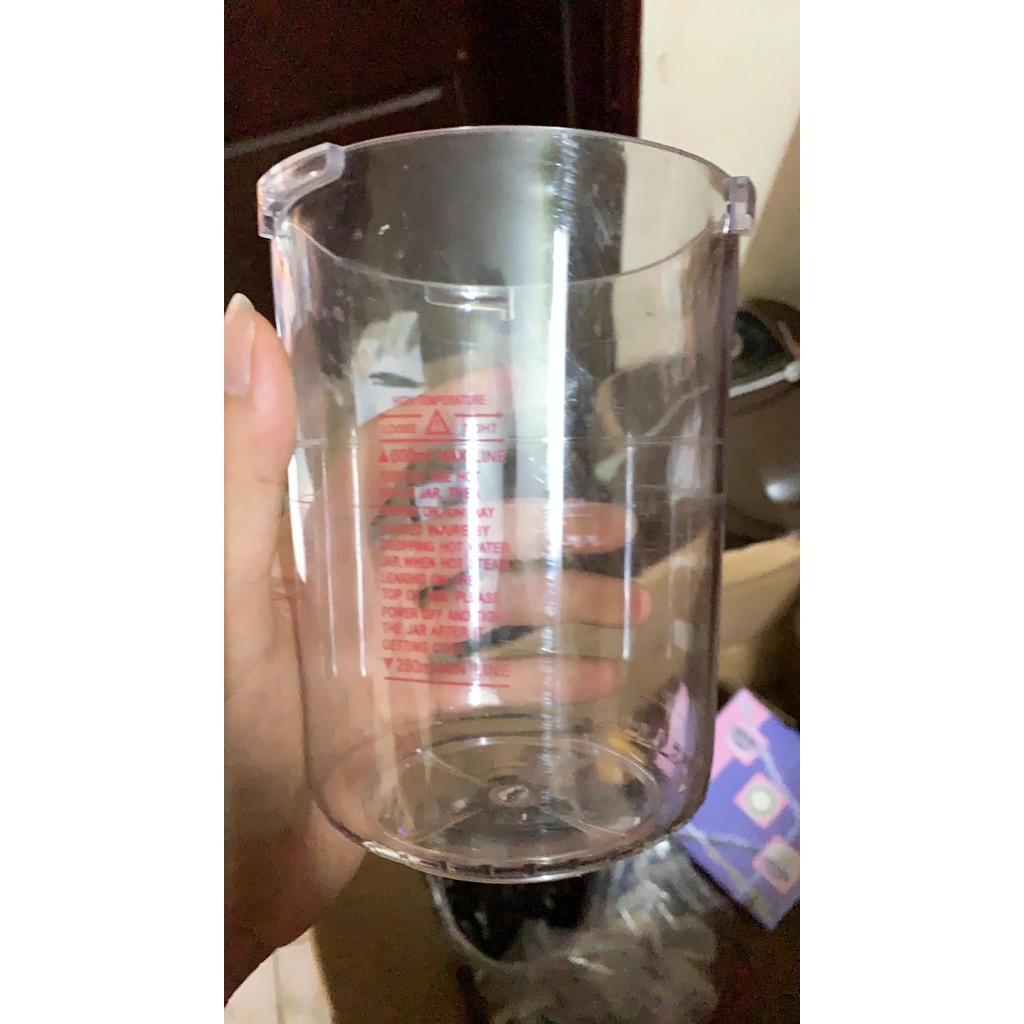Cốc đựng nước thay thế cho máy xông hơi