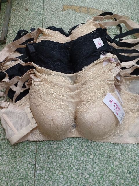 Video chân thật siêu phẩm áo lót có gọng định hình vòng 1 ,có ảnh thật