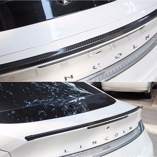 Đuôi cá 3D carbon cao cấp