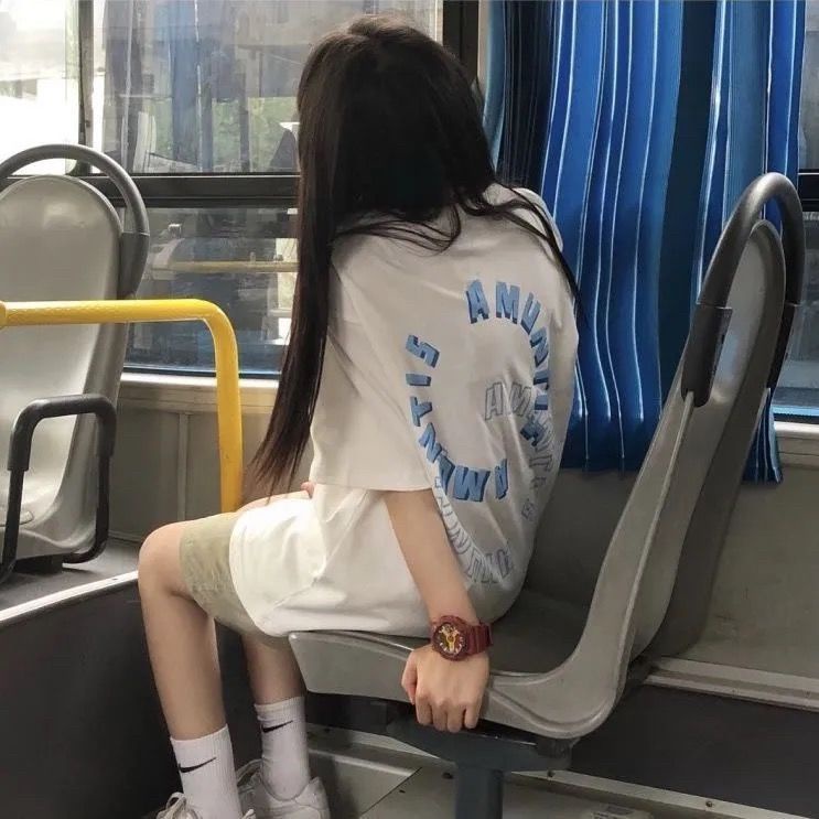 Áo Thun Dáng Rộng In Hình Cá Tính Phong Cách Hàn Quốc