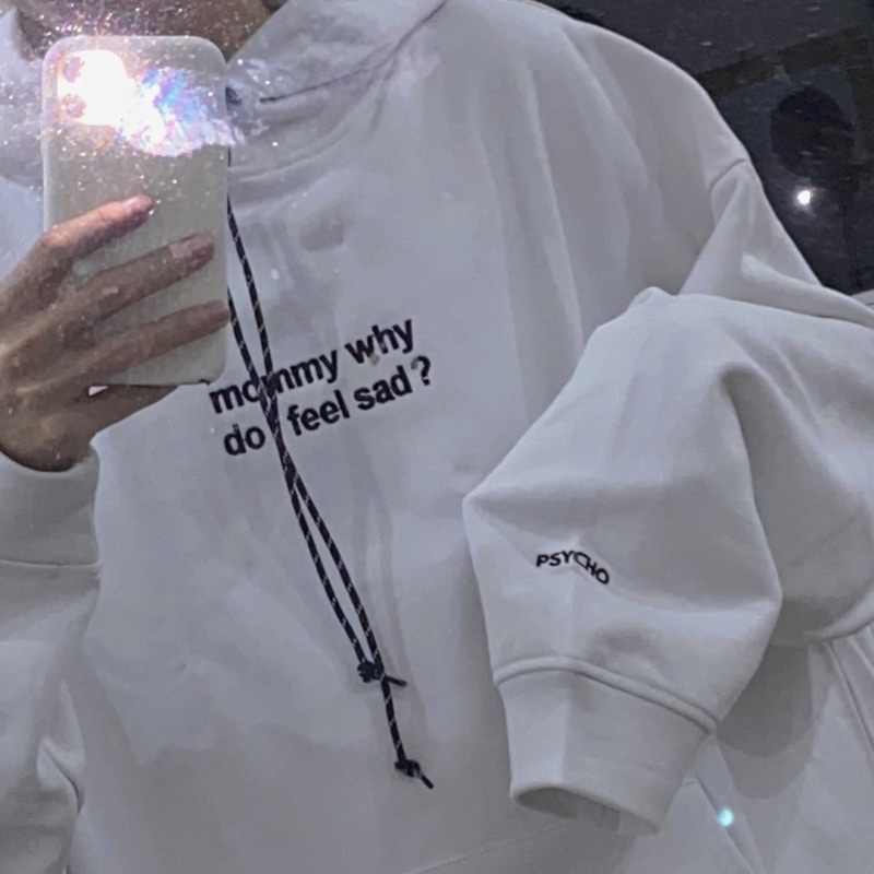 Áo hoodie MOMMY WHY - Weirdosaigon