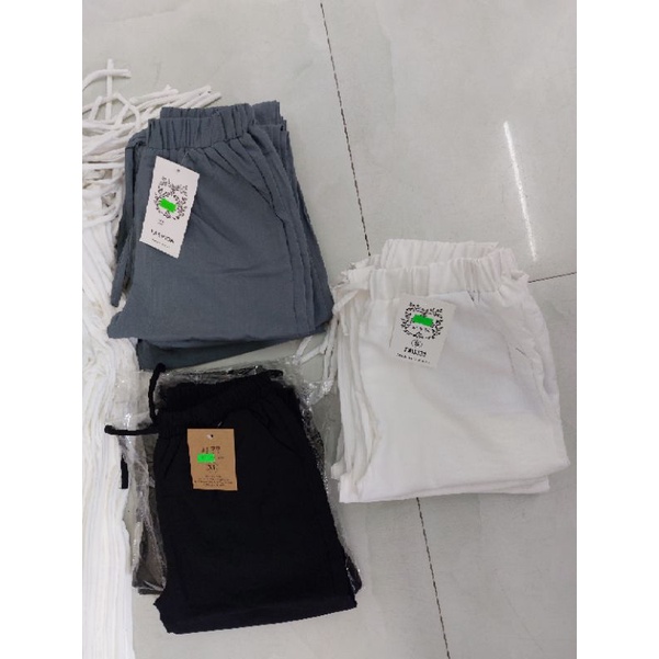 Quần Đũi baggy thái mềm mịn vải thái xước nhẹ măcf cực kì thoải mãi