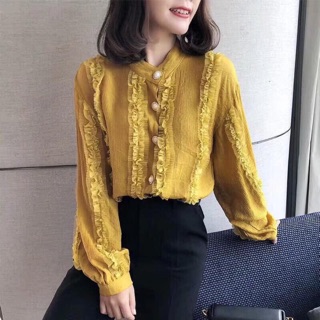 Sơmi ren tay bồng