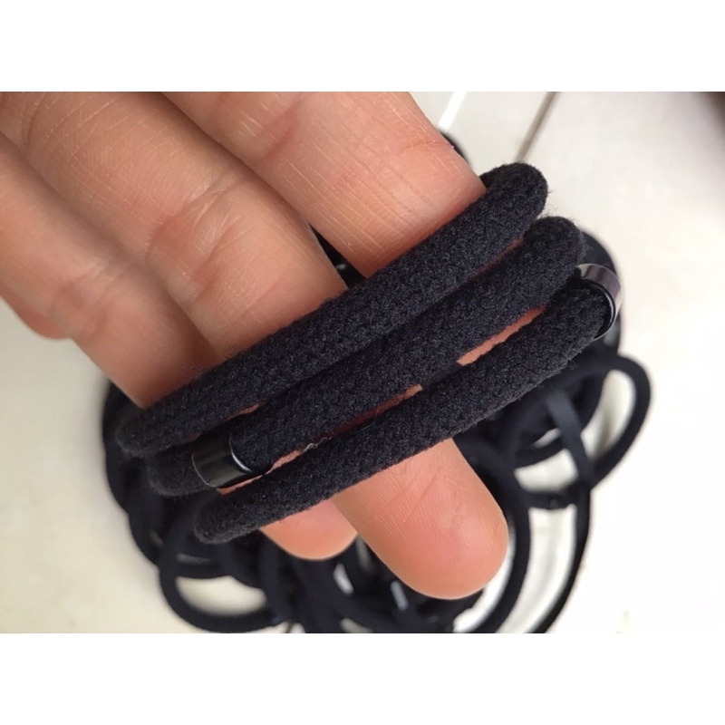 Dây chun buộc tóc co giãn màu đen