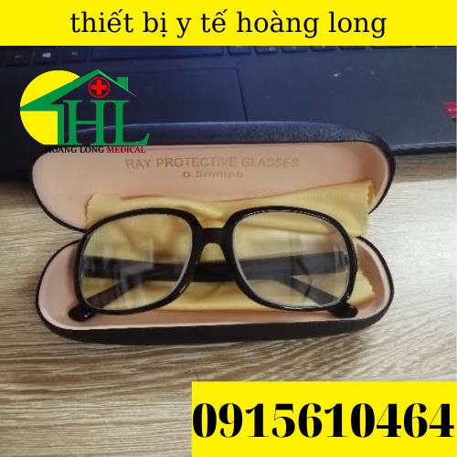 Kính mắt chì dùng cho phòng X quang
