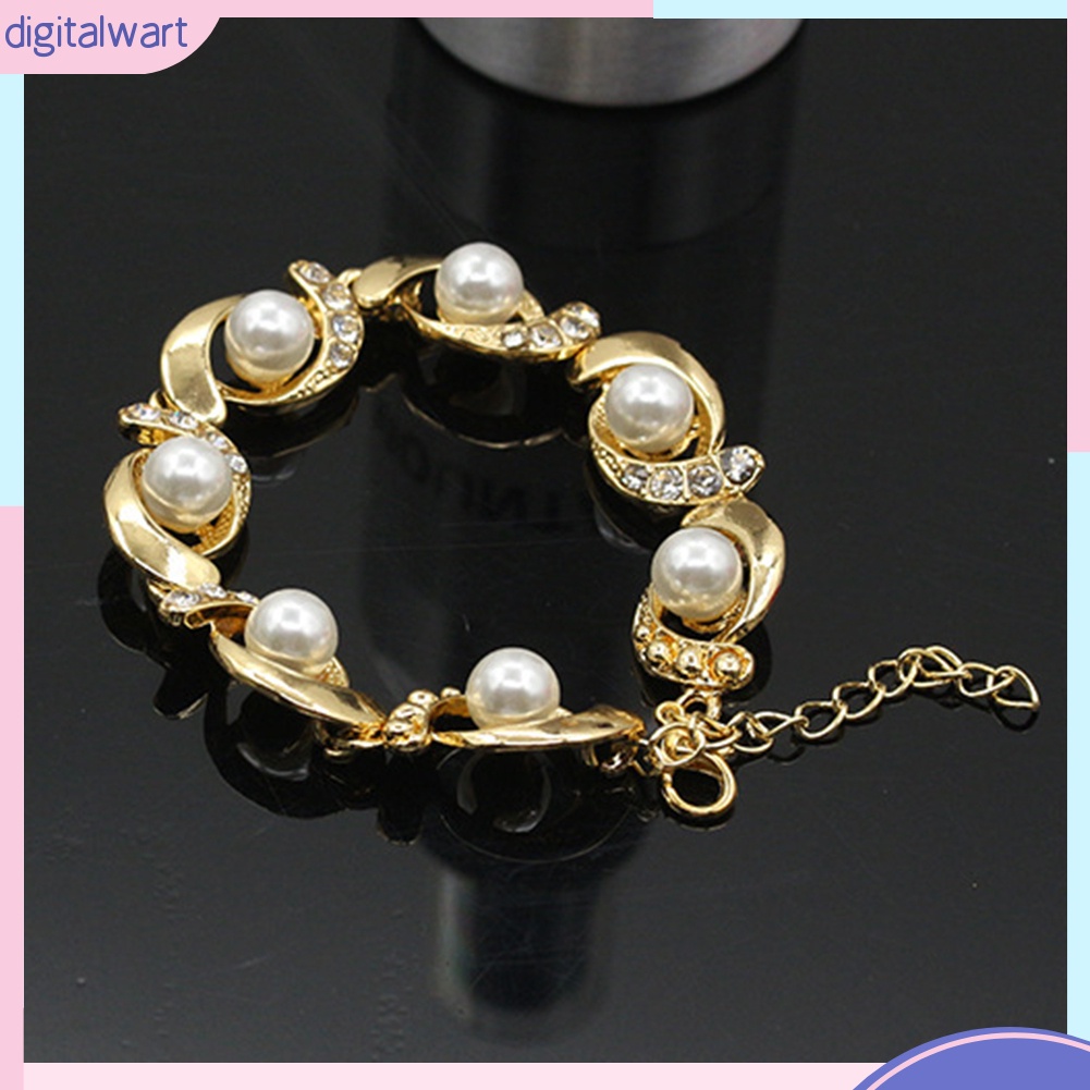 Vòng Đeo Tay Đính Ngọc Trai Giả Kiểu Dáng Thời Trang Dành Cho Nữ