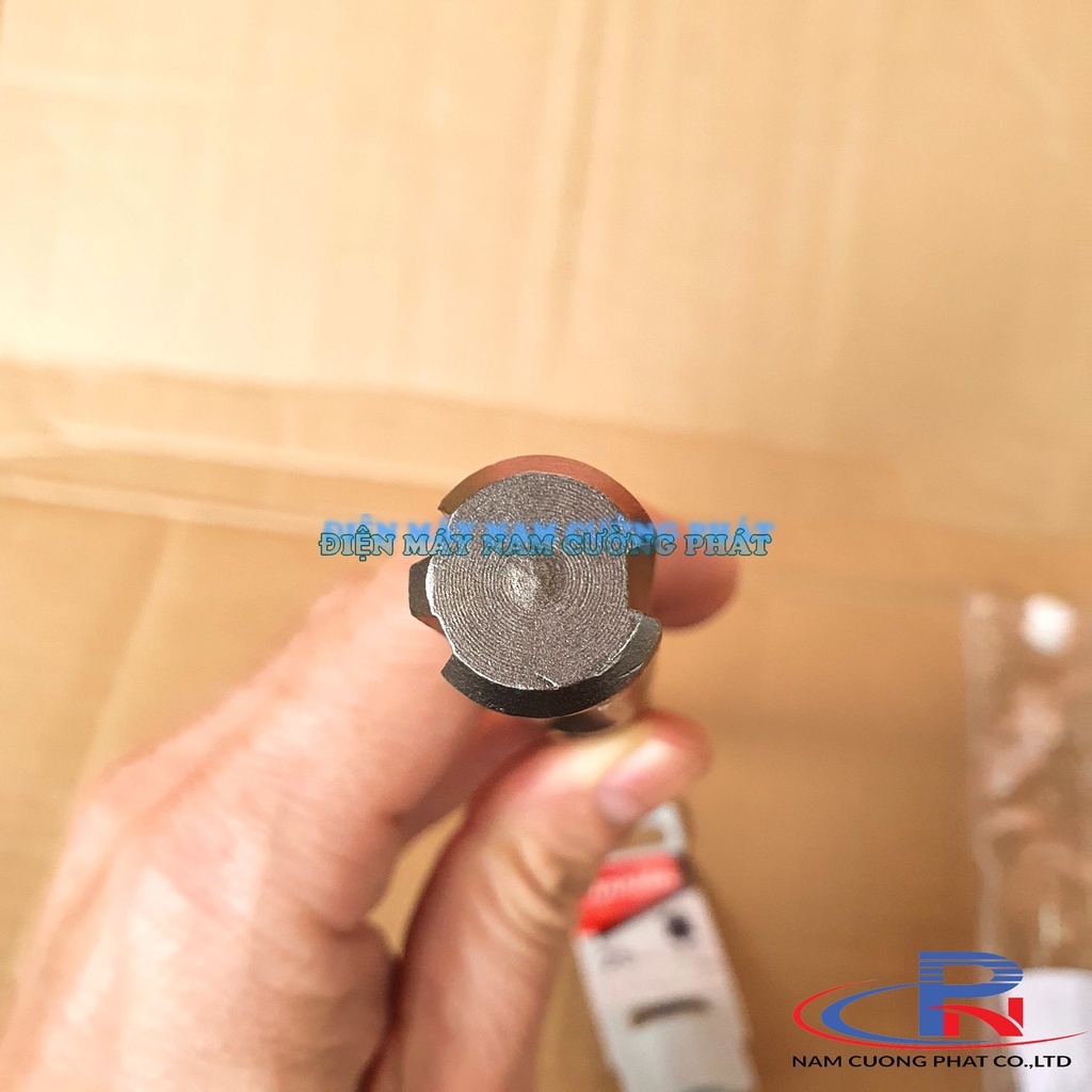 Mũi đục dẹp SDS- Max Makita D-34207x 300mm D-34213x400mm