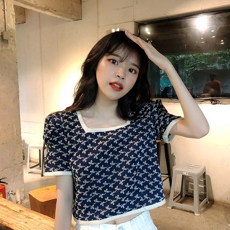 Áo Kiểu Ngắn Tay Cổ Vuông Thời Trang Dành Cho Nữ