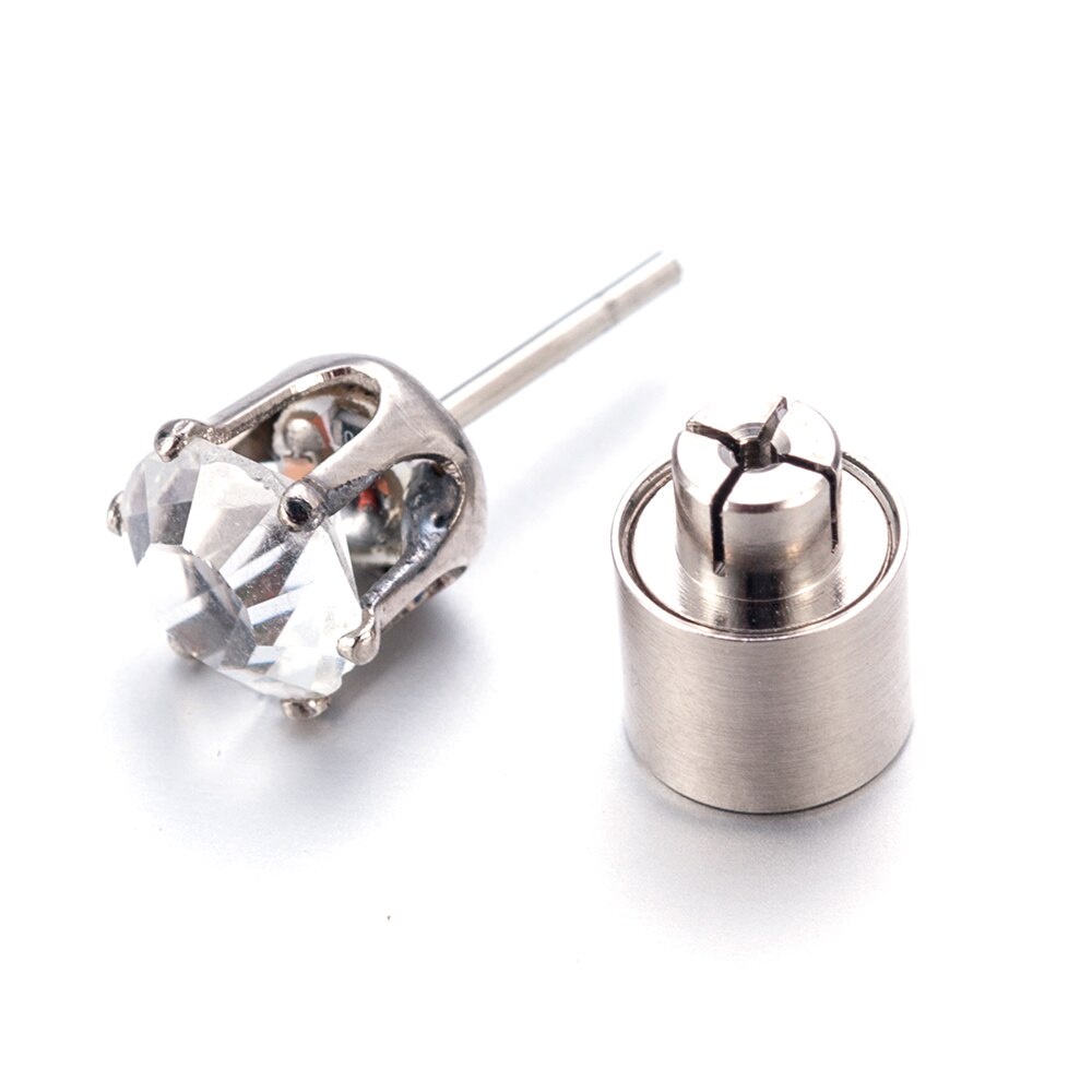 1 Khuyên Tai Có Đèn LED Phát Sáng Phong Cách Hàn Quốc