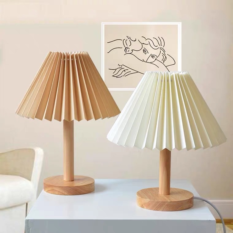 Đèn Ngủ Để Bàn Thân Gỗ Phong Cách Hàn Quốc -  Xếp Ly Kèm Công Tắc - Đèn Mini DECOR WOODEN