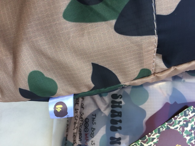 Túi đeo chéo Bape - Bape Camo Body Bag