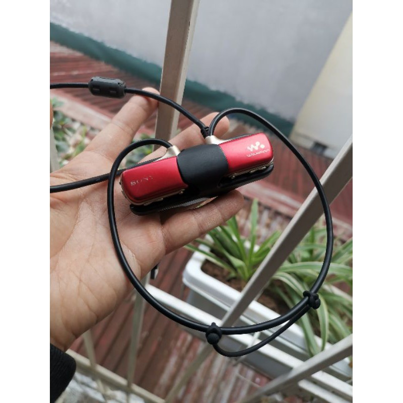 Máy nghe nhạc kèm tai nghe thể thao SONY NWZ -W273S