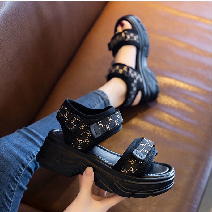 Giày Sandal Thể Thao Đế Dày Mềm Mại Tăng Chiều Cao Dễ Phối Đồ Thời Trang Mùa Hè Cho Nữ