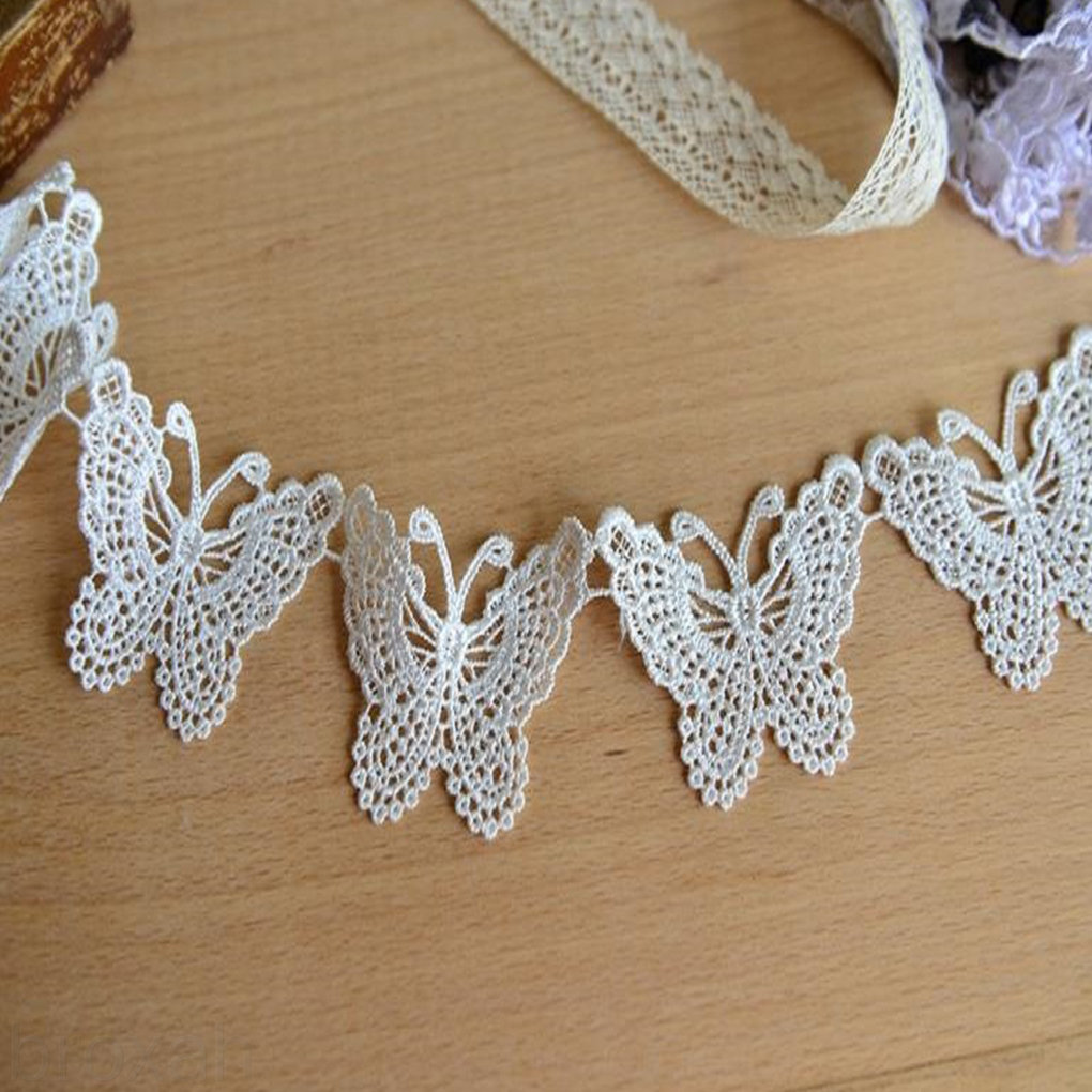 Miếng Dán Thêu Hình Bướm Trang Trí Quần Áo