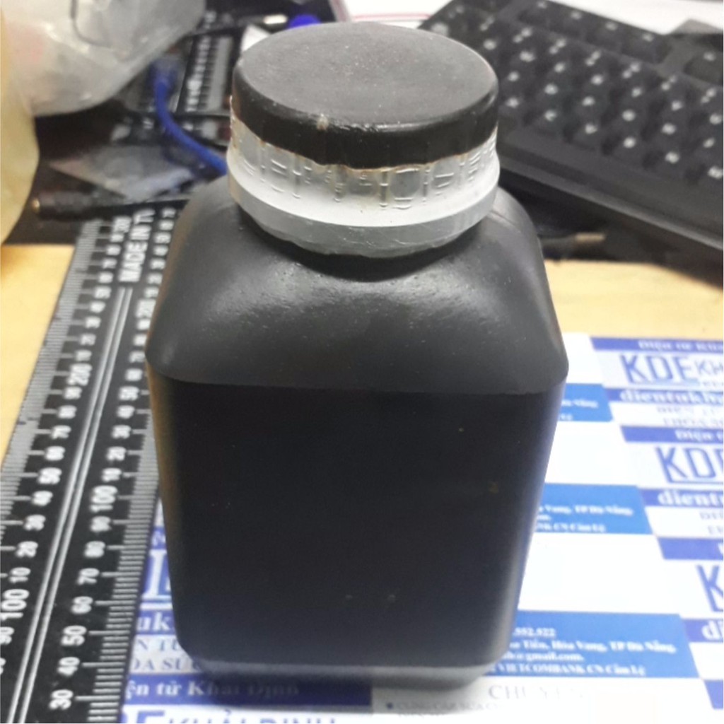 muối an mòn board đồng dạng rắn, muối sắt clorua FeCl3 chất lượng cao, ít tạp chất 500gam 0.5Kg kde4805