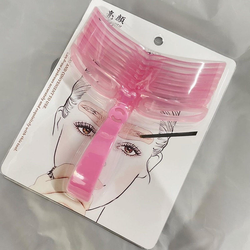 Khuôn Hỗ Trợ Kẻ Vẽ Lông Mày 8 Kiểu Tiện Lợi