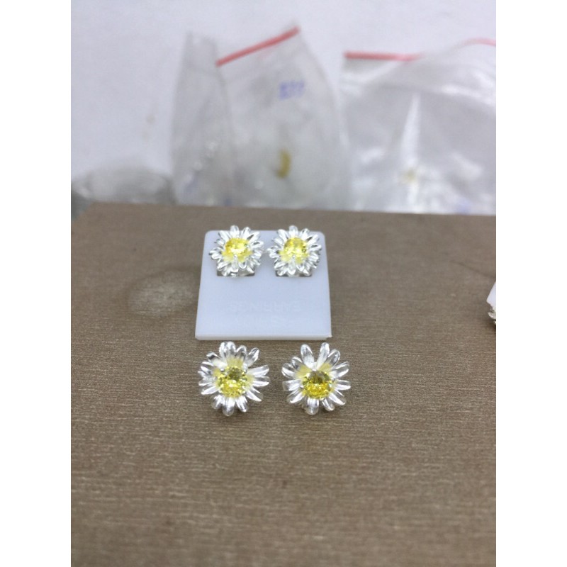 Khuyên tai hoa cúc hướng dương bạc ta Ngọc mậu