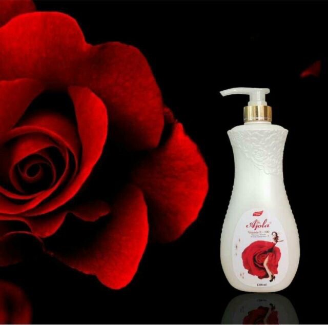 Sữa Tắm Trắng Da Hoa Hồng Ajola ( 1.200ml ) | BigBuy360 - bigbuy360.vn
