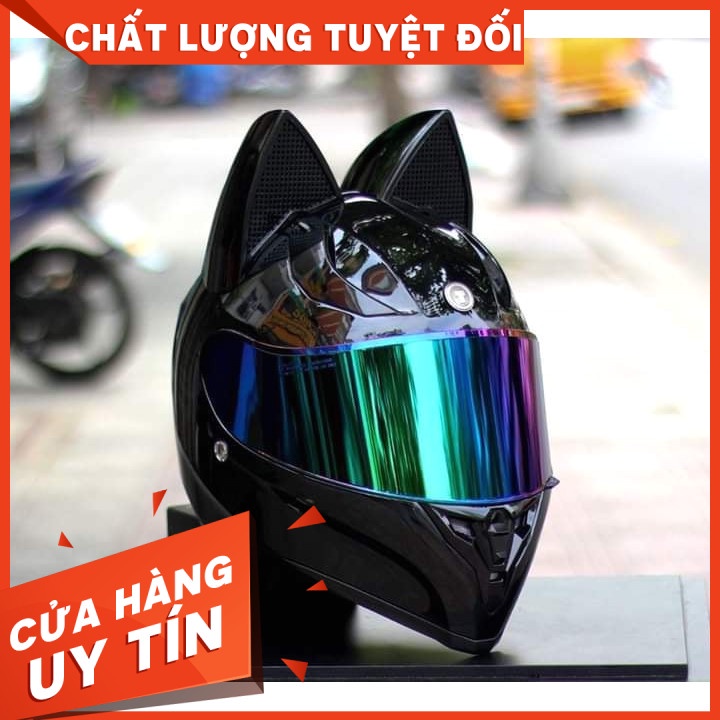 Tai mèo lẻ gắn mũ bảo hiểm fullface
