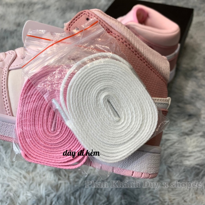 Giày thể thao Jordan 1 mid hồng phấn trắng digital pink cổ cao dành cho nữ