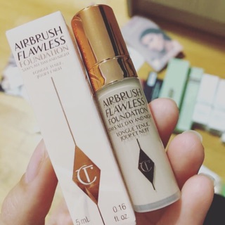 Kem nền CHARLOTTE TILBURY Airbrush Flawless Foundation Stay All Day And Night Minisize 5ml