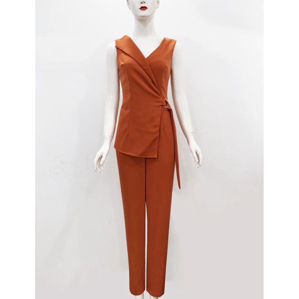 HÀNG CAO CẤP -  HÌNH THẬT – JUMPSUIT DÀI DẠO PHỐ KIỂU JUMPSUIT GIẢ VEST EO CÁCH ĐIỆU -  BỘ ĐỒ BAY DAÌ CAO CẤP THỜI TRANG