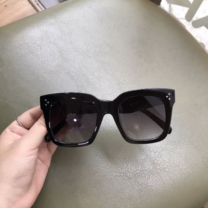 Kính Francesca's chuẩn auth có mail mua hàng của web chính hãng