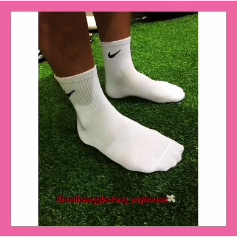 Tất vớ Nike trắng đen thể thao cổ ngắn cổ trung nam nữ vải dệt kim