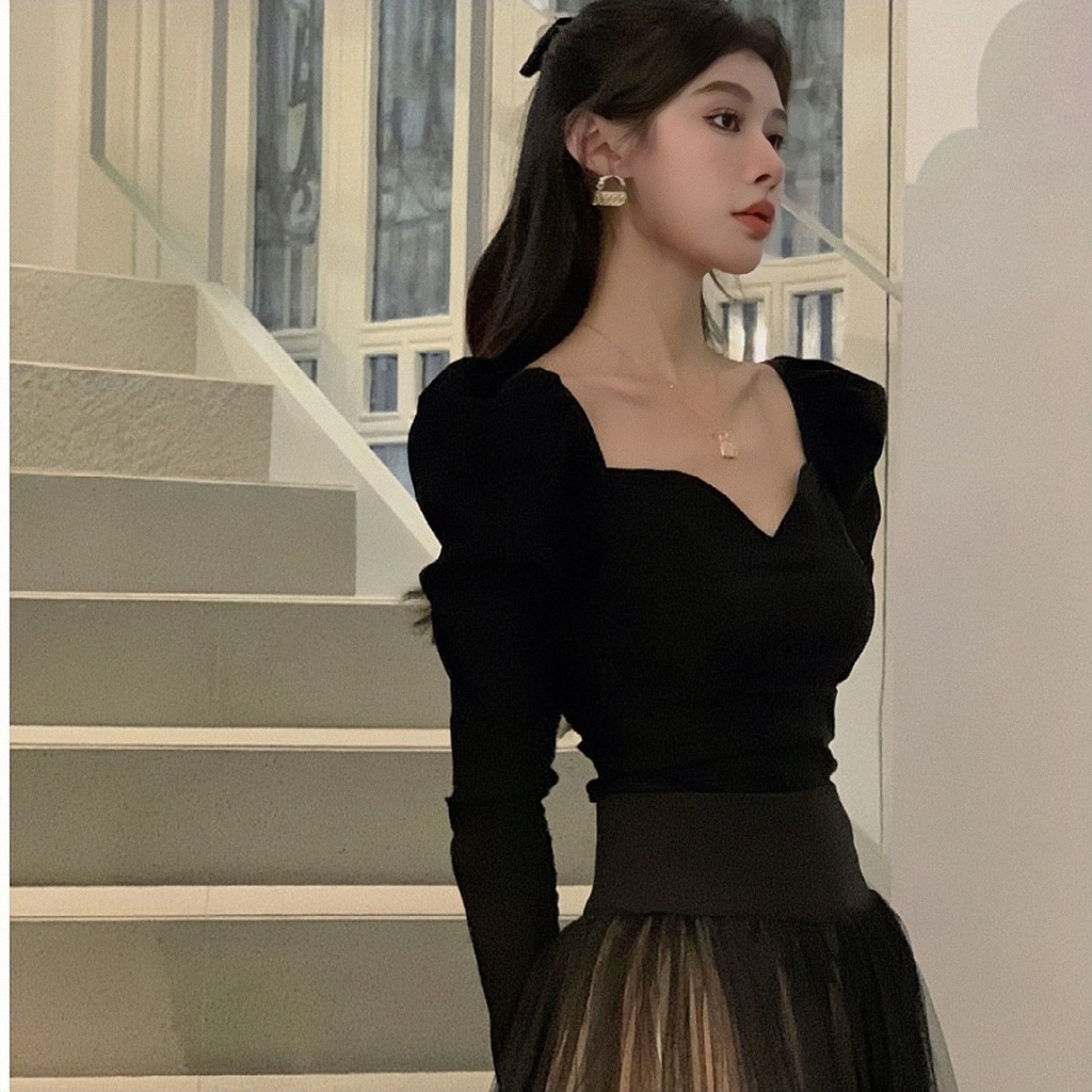 2021ins online celebrity explosion French retro Hepburn style temperament sweet desire wind micro-bomb giant thin bubble sleeve set [finished on September 30]