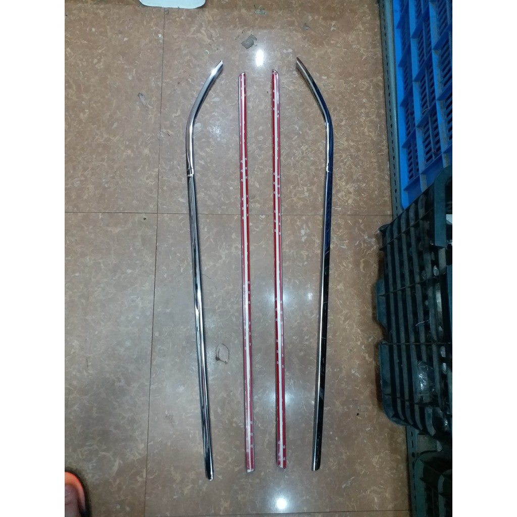 Bộ nẹp viền chân kính Inox xe Mitsubishi Attrage 2018-2022