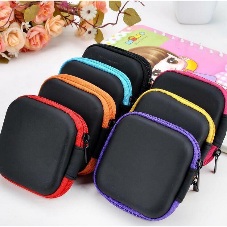 HỘP ĐỰNG TAI NGHE, PHỤ KIỆN HÌNH VUÔNG 88215 SHOP 88