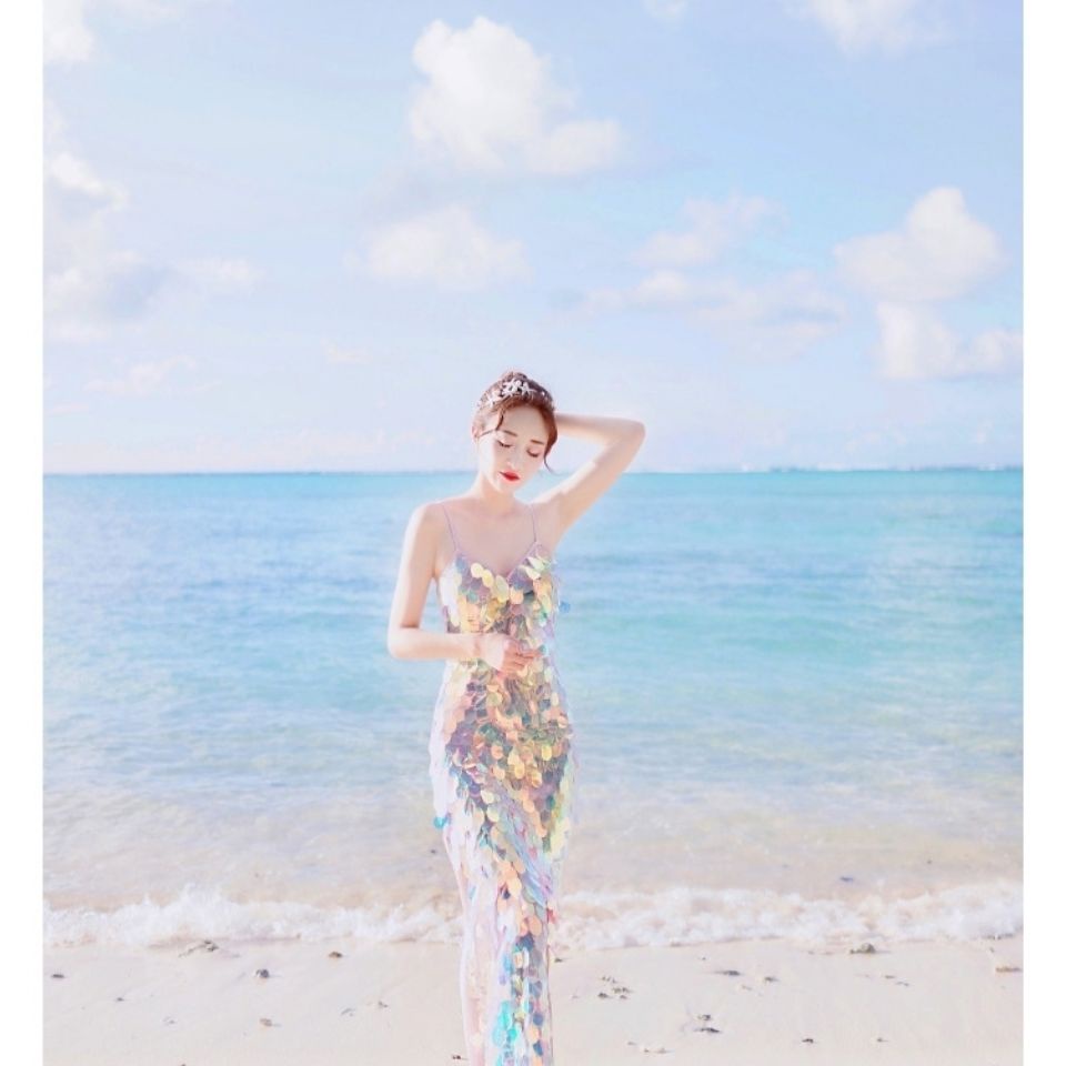 Đầm Dài Hai Dây Đính Kim Sa Lấp Lánh Dành Cho Nữ Đi Biển