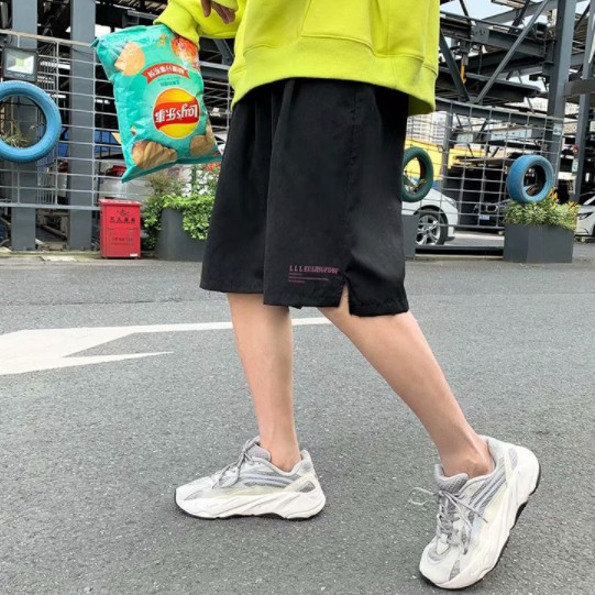 Quần lửng thời trang năng động dành cho nam