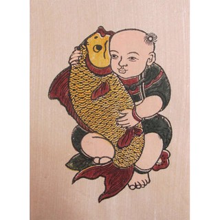 tranh cậu bé ôm cá chép đông hồ