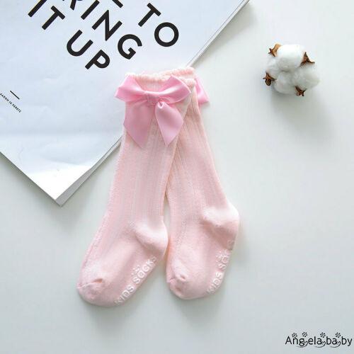 Vớ dài đính nơ đáng yêu cho bé gái