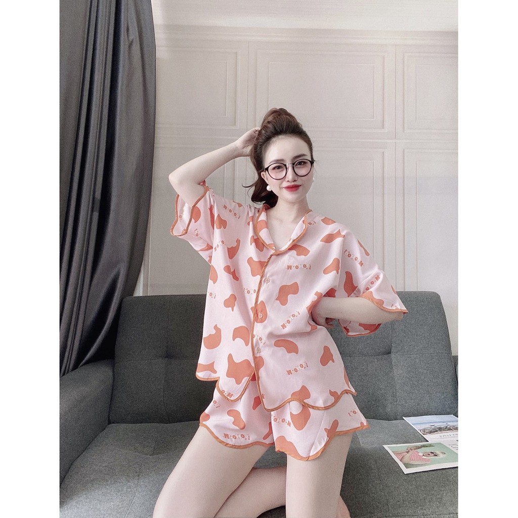 Bộ Pijama Bò Sữa🌸𝑭𝒓𝒆𝒆𝒔𝒉𝒊𝒑🌸 Đồ Nữ Mặc Nhà Áo Tay Ngắn Đùi Họa Tiết Bò Sữa Lụa Cao Cấp, Hàng Chuẩn Size < 70kg | BigBuy360 - bigbuy360.vn
