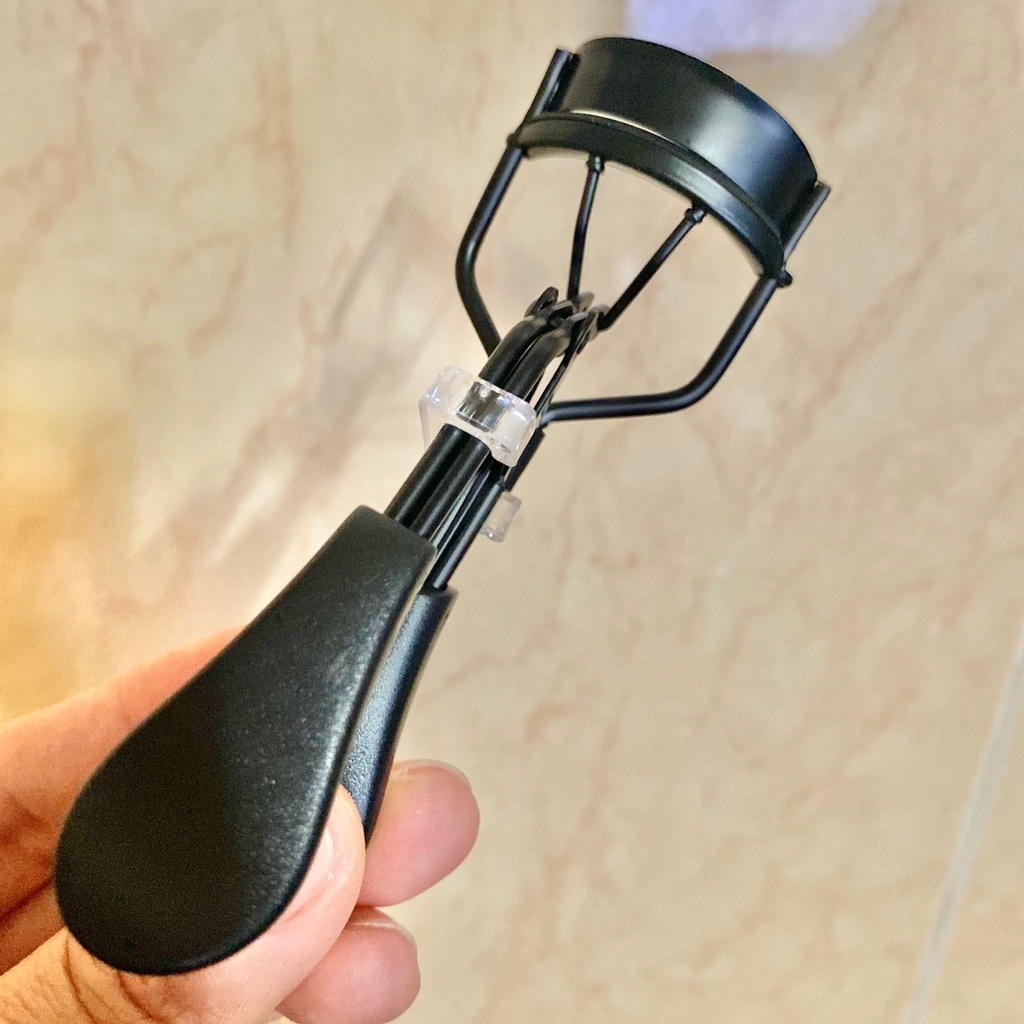 Bấm Mi - Kẹp Mi Cán Đen Siêu Bền, Tiện Dung Cho Hàng Mi Cong Vút