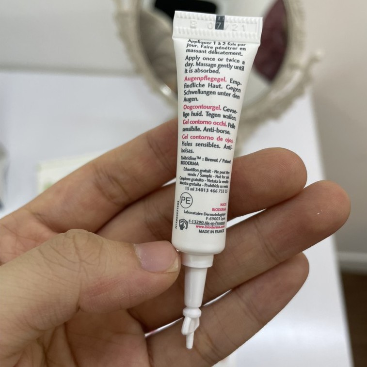 Kem Dưỡng Ẩm Giảm Quầng Thâm, Giảm Bọng Mắt Sensibio Eye 2ml Sample Bioderma | BigBuy360 - bigbuy360.vn
