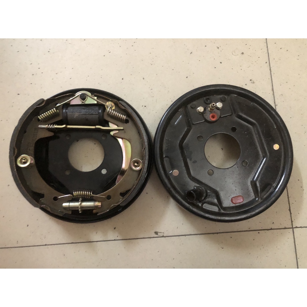1 cặp dừng thắng dầu loại tốt dành cho các dòng xe ba gác, xe ba bánh