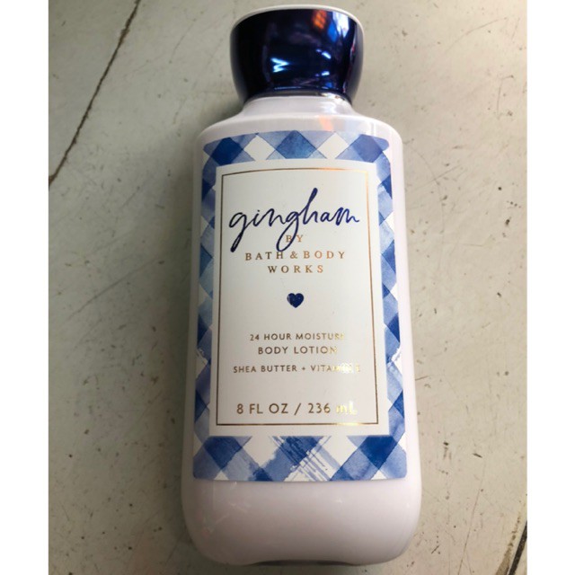 Sữa dưỡng thể Gingham - Bath & Body Works (236ml)