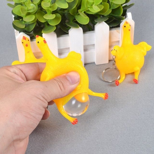 Móc khóa gà đẻ trứng