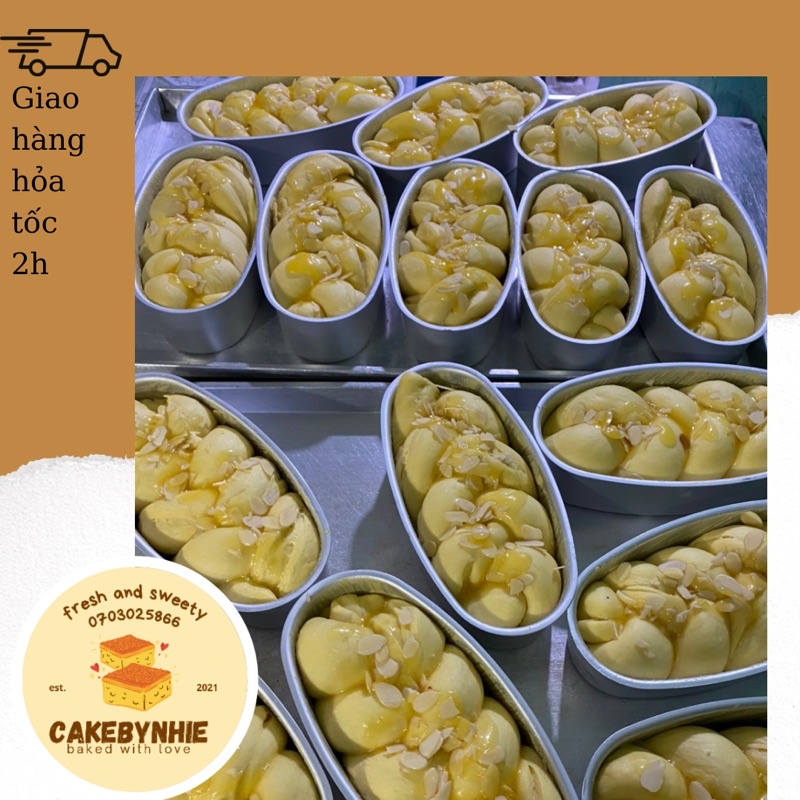 Bánh mì hoa cúc chuẩn Pháp, bánh mì nho dừa, hoa cúc gà cay thơm ngon mới mỗi ngày 2 size to nhỏ