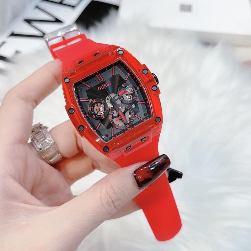 Đồng hồ unisex GUESS silicone size 43x51mm New Version của hãng, ôm tay ko hề to cho cả nam và nữ