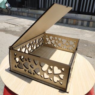 Hộp Quà Tặng Khắc Trái Tim